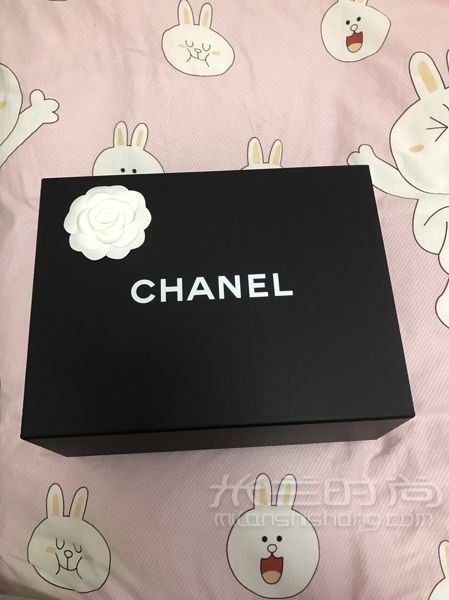 香奈兒chanel leboy中號(hào)牛皮斜條紋山形紋_2