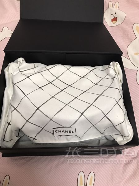 香奈兒chanel leboy中號(hào)牛皮斜條紋山形紋_3