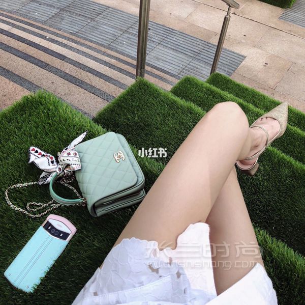Chanel 香奈兒包 拍不出實(shí)物的美！ 包包購(gòu)于希思羅機(jī)場(chǎng)T3_3