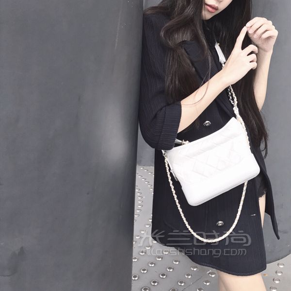 香奈兒最新 GABRIELLE 流浪包~_1