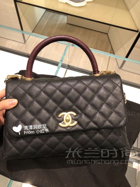 Coco Handle 黑金荔枝皮 蜥蜴柄中號(hào) 韓國(guó)免稅_4