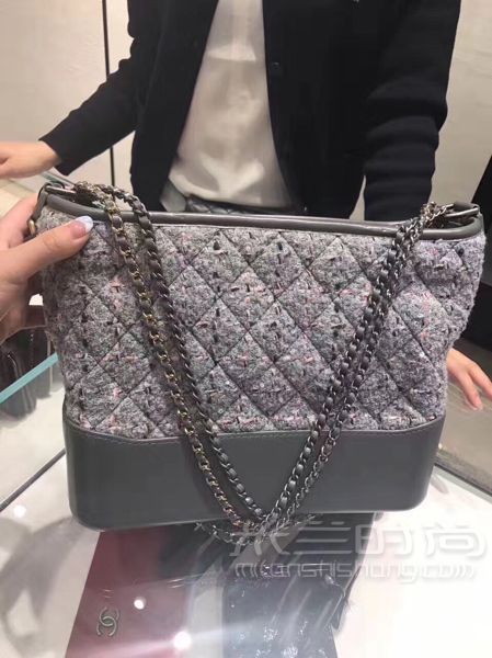 17Chanel Gabrielle系列不撞款雙肩包_5