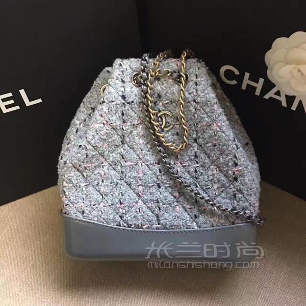 17Chanel Gabrielle系列不撞款雙肩包_4