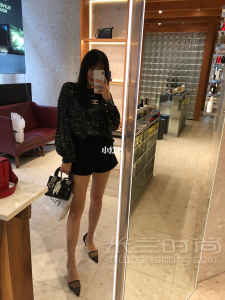 留學(xué)五年我竟然買了37只包？？_6