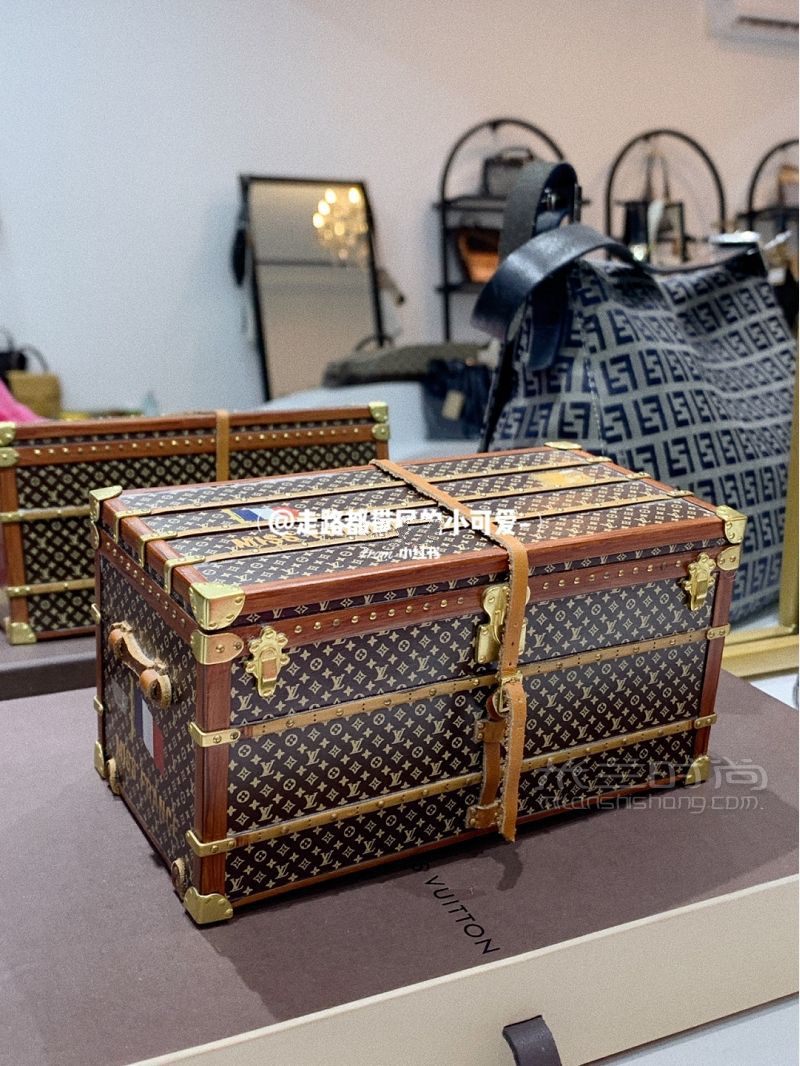 杭州最大的中古店Vintage愛(ài)好者的天堂_9