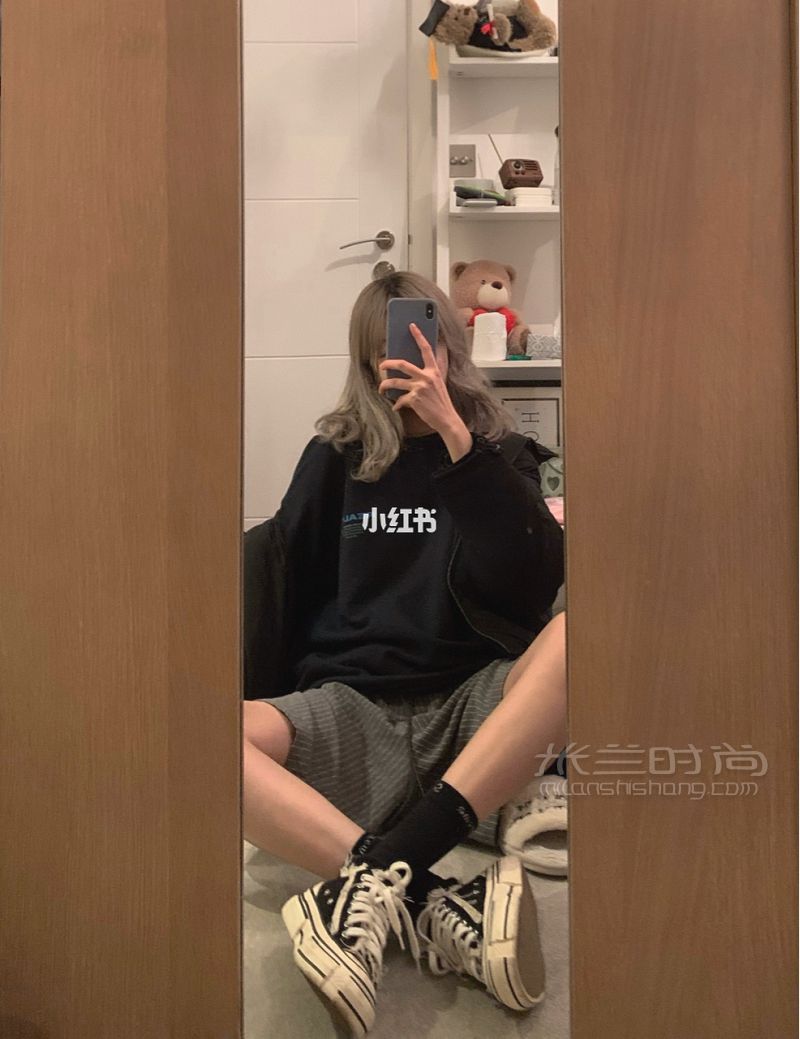 穿搭合輯 衛(wèi)衣分享 urban outfitters怎么樣_7