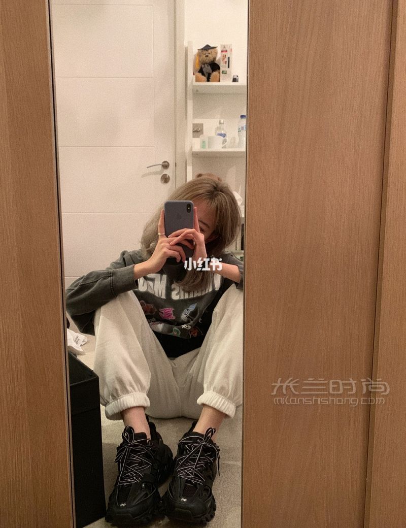 穿搭合輯 衛(wèi)衣分享 urban outfitters怎么樣_5