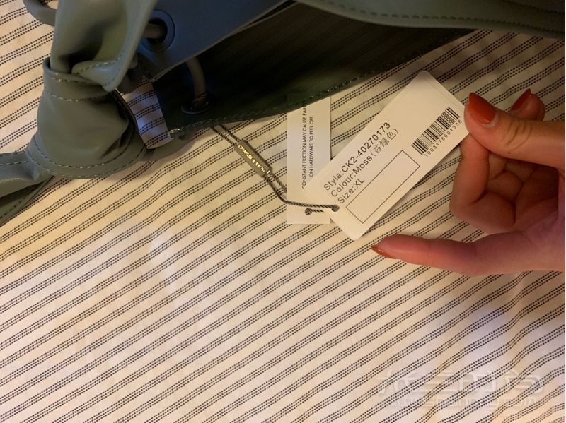 2019小CK新款包包兩層拆開雙用 果凍袋一層皮質(zhì)一層）_5