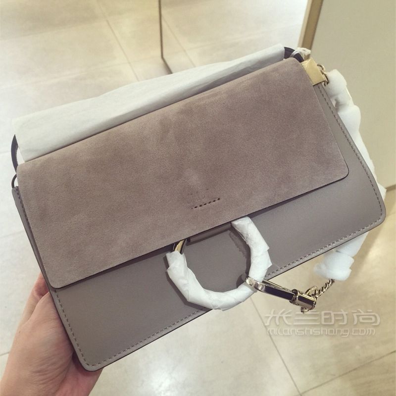 我的旅行戰(zhàn)利品chloe faye小號(hào)包包 其實(shí)本來(lái)是心水是灰色的_3