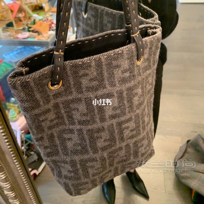 Fendi小水桶包我的第一個(gè)Vintage中古包_8