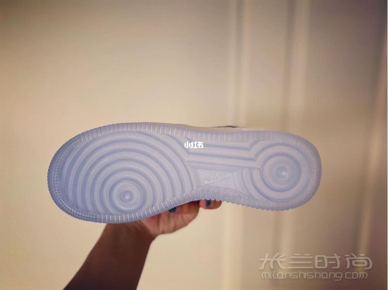 美國(guó)官網(wǎng)NIKE ID定制 高級(jí)灰耐克怎么樣_8