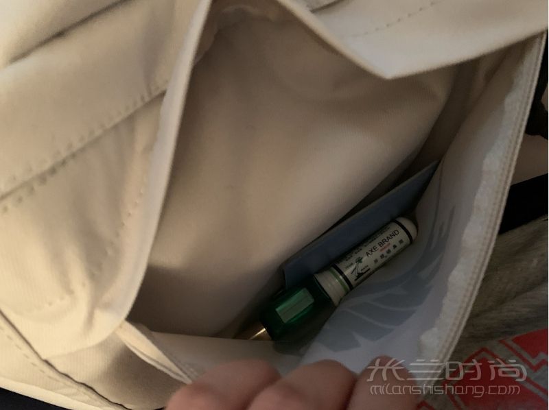 王一博同款包包使用心得反饋_3