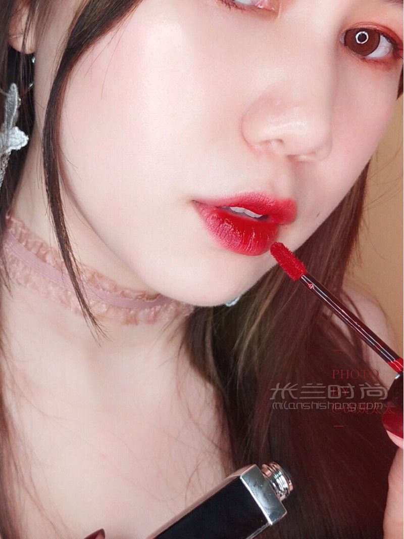 Dior漆光唇釉868春夏秋冬我都愛這個顏色 66試色_2