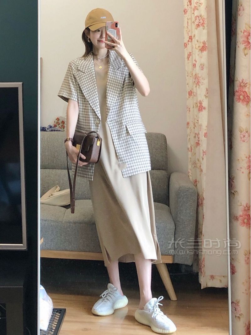 早秋西裝九套米杏色系西裝搭配推薦 搭配牛仔褲_8