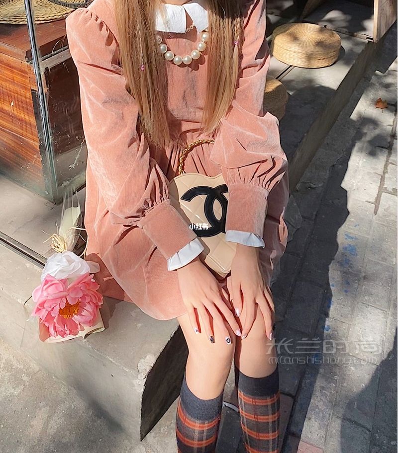 裸色好溫油 人間水蜜桃穿搭 vintage_7