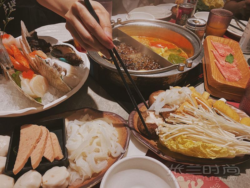 上海超值自助壽喜鍋無(wú)限肉食狂歡 牛肉 海鮮 鮑魚(yú)自助火鍋_4