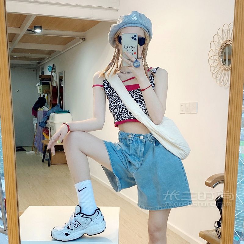 ootd一衣多穿 夏日背心疊穿 小個子穿搭_4