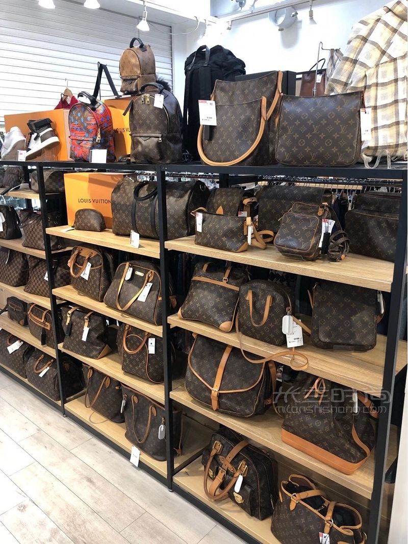 Fendi和LV款式怎么選？札幌中古店_6