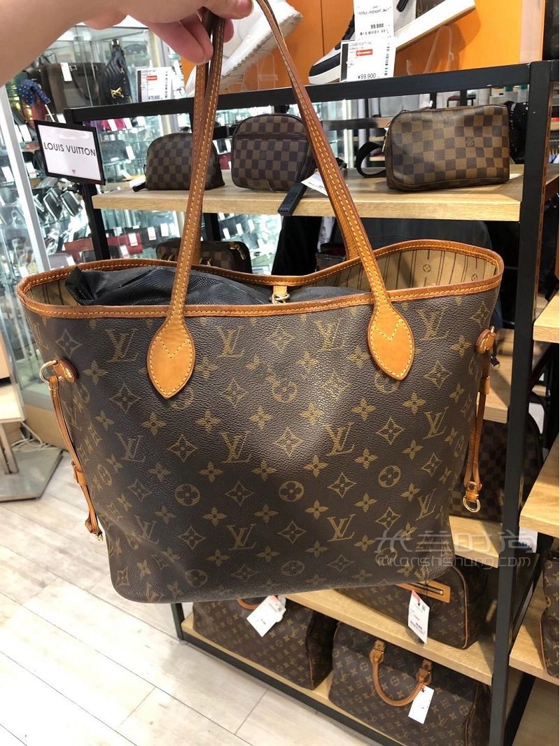 Fendi和LV款式怎么選？札幌中古店_9