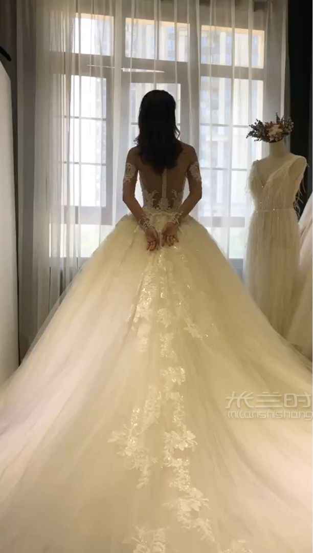 MIBRIDAL婚紗慈溪婚紗奧地利JK 奢華與優(yōu)雅完美結合的神仙嫁衣_1