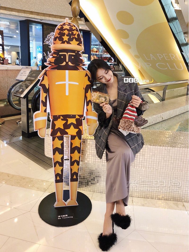 廣州全城唯一一家有Céline的商場變身鉆石宮殿_5