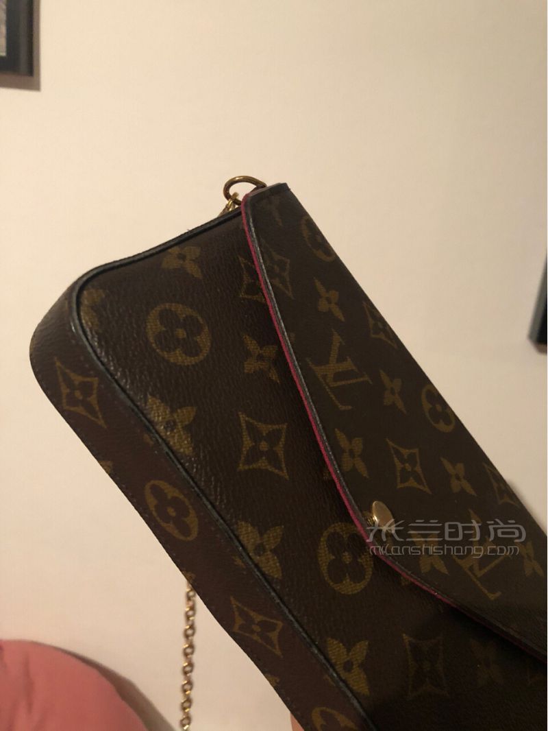 奢侈品不是鐵做的請(qǐng)平常心對(duì)待小瑕疵 今天有點(diǎn)不開心大半夜翻箱倒柜的把我_5