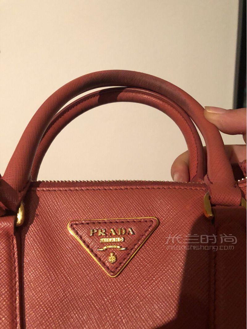 奢侈品不是鐵做的請(qǐng)平常心對(duì)待小瑕疵 今天有點(diǎn)不開心大半夜翻箱倒柜的把我_4