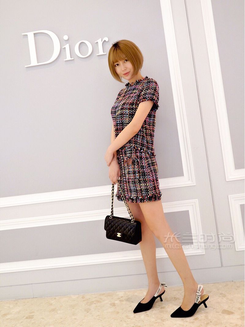 Chanel CF和香奈兒 2.55小號黑金對比 法國自由行_7