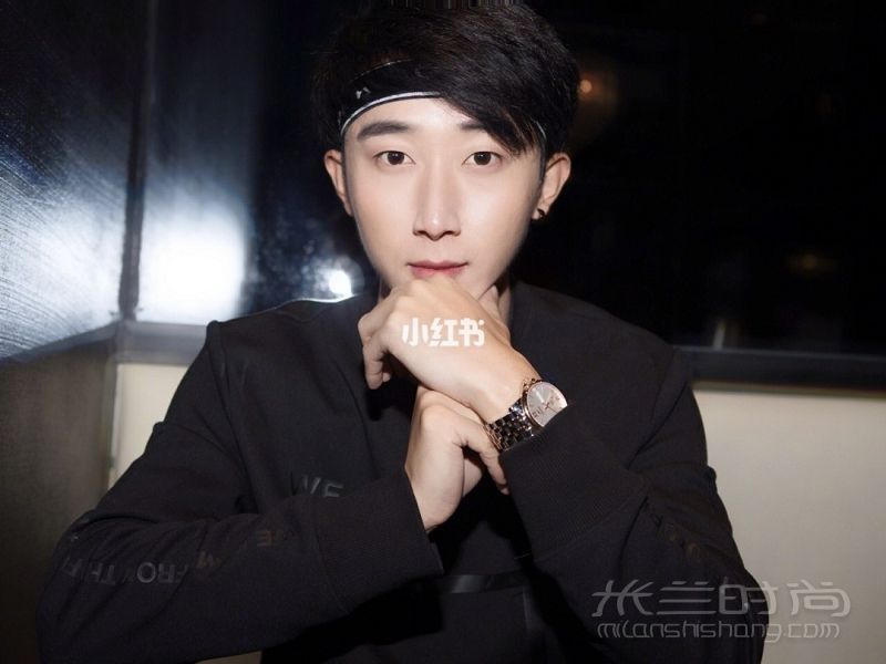 兄弟結(jié)婚送什么禮物？五星性價比推薦“女人看包男人看表”_2