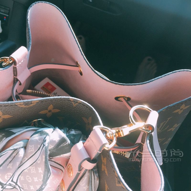LV NEONOE粉色水桶包怎么買？LV水桶包價(jià)格多少錢？_2