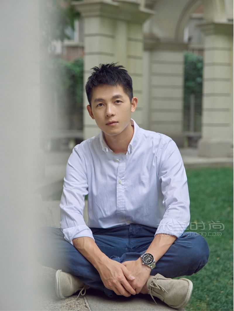 男生通勤Look 簡約穿搭氣質擔當交給手表_6