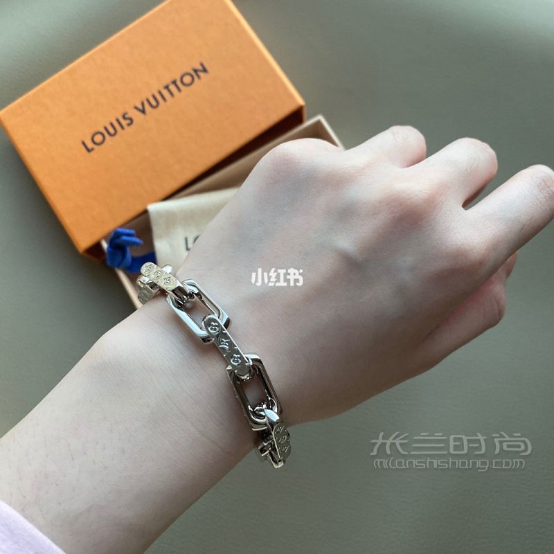 Lv時尚首飾 Lv中好看不貴的手鏈手環(huán)項鏈_5