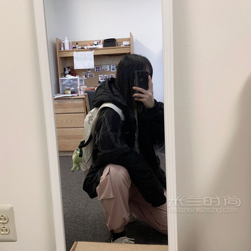 穿搭上課要溫度不要風(fēng)度系列 灰色衛(wèi)衣Uniqlo芝麻街聯(lián)名_4