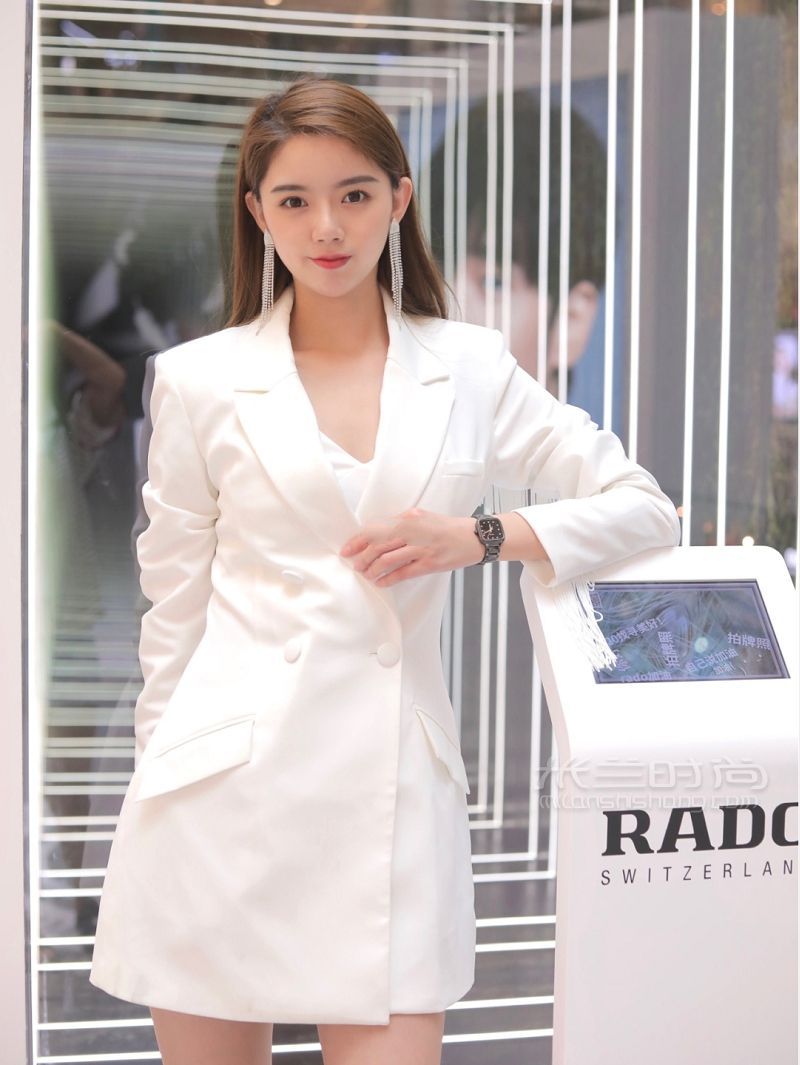 可鹽可甜精致女生 Rado鑲鉆腕表我愛了_2