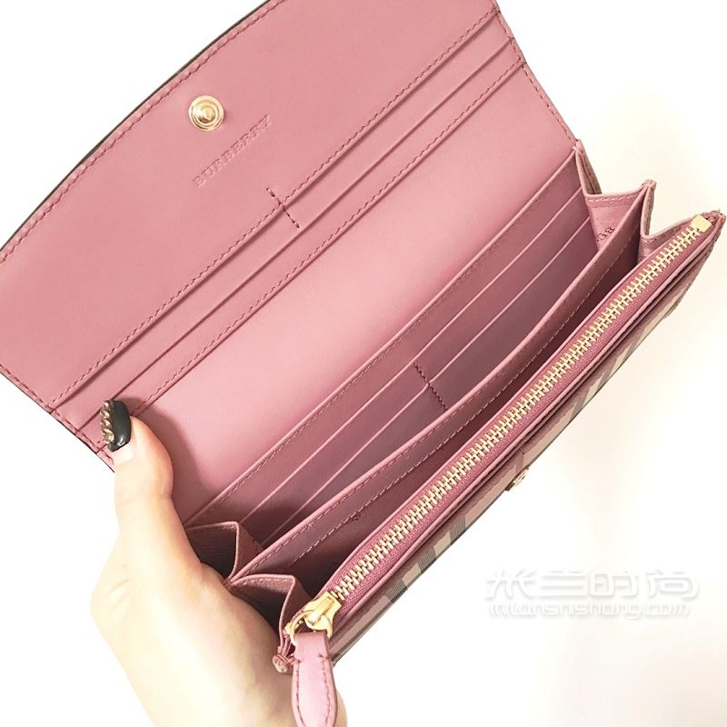 Burberry粉色長(zhǎng)款格紋錢(qián)包 少女心爆棚錢(qián)包_3