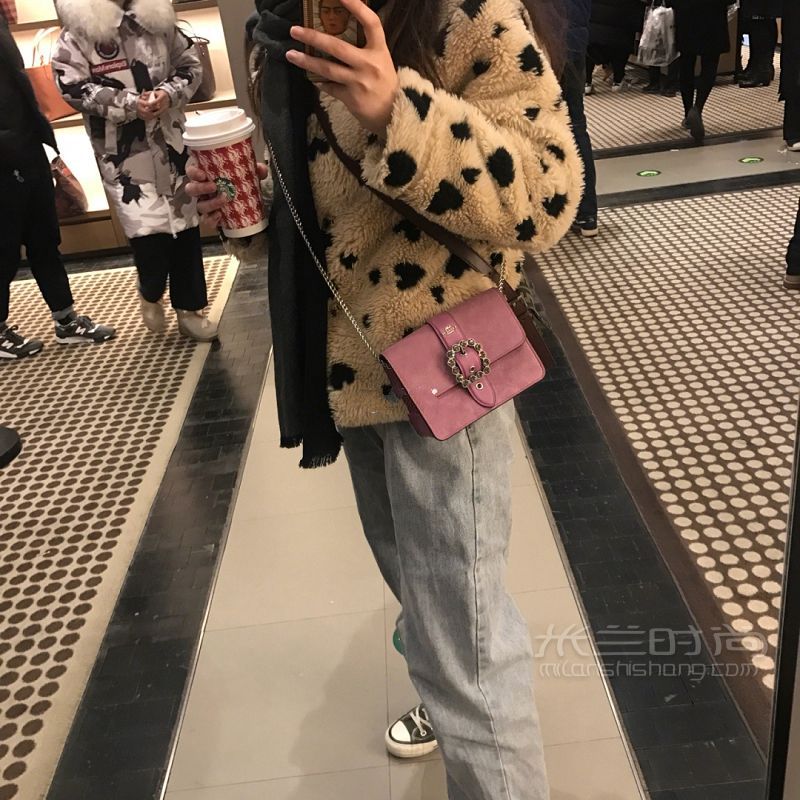 coach家少有的小清新包很miumiu啊 看很多小紅薯說酒紅的好看_3