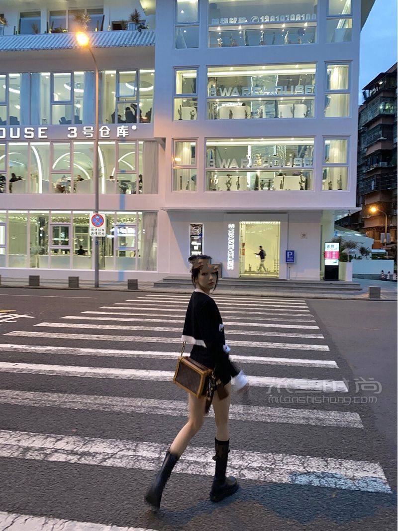 又小香又辣妹巴爾曼香辣風(fēng)look 巴爾曼怎么樣_2