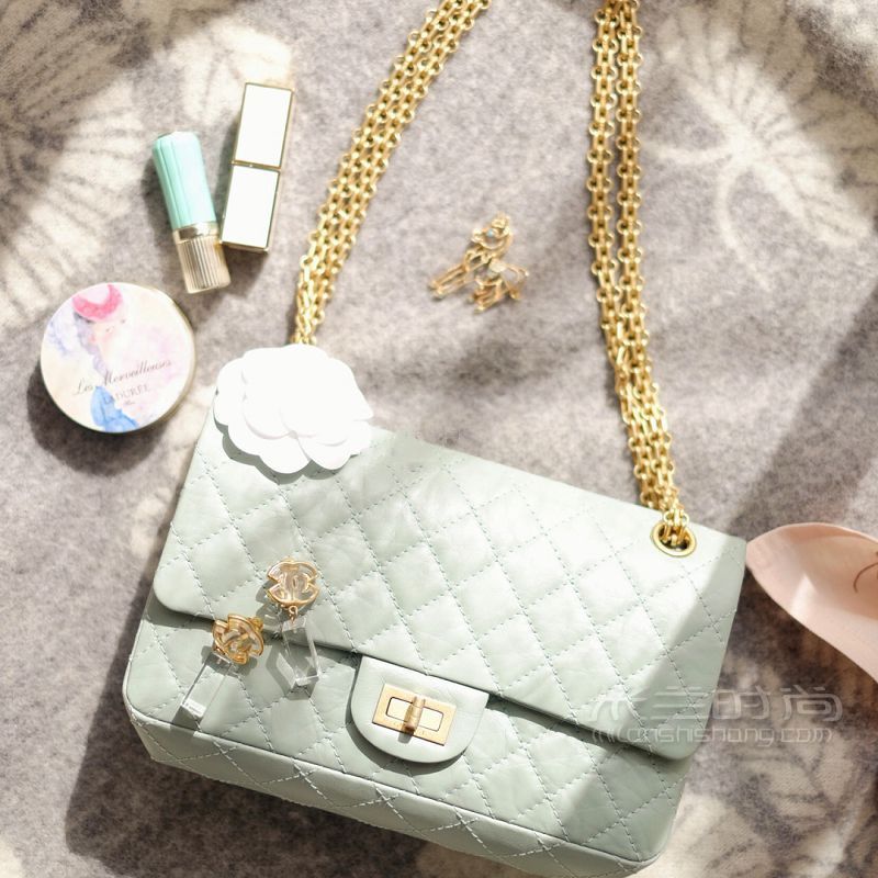 入坑香奈兒Chanel 薄荷綠2.55包包怎么樣_2