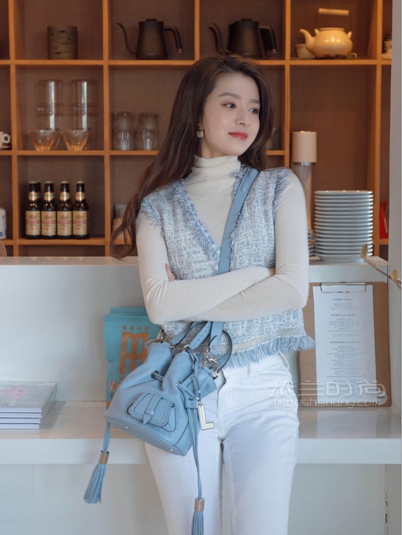 跟精英律師學(xué)穿搭 辦公室栗娜都怎么穿_5