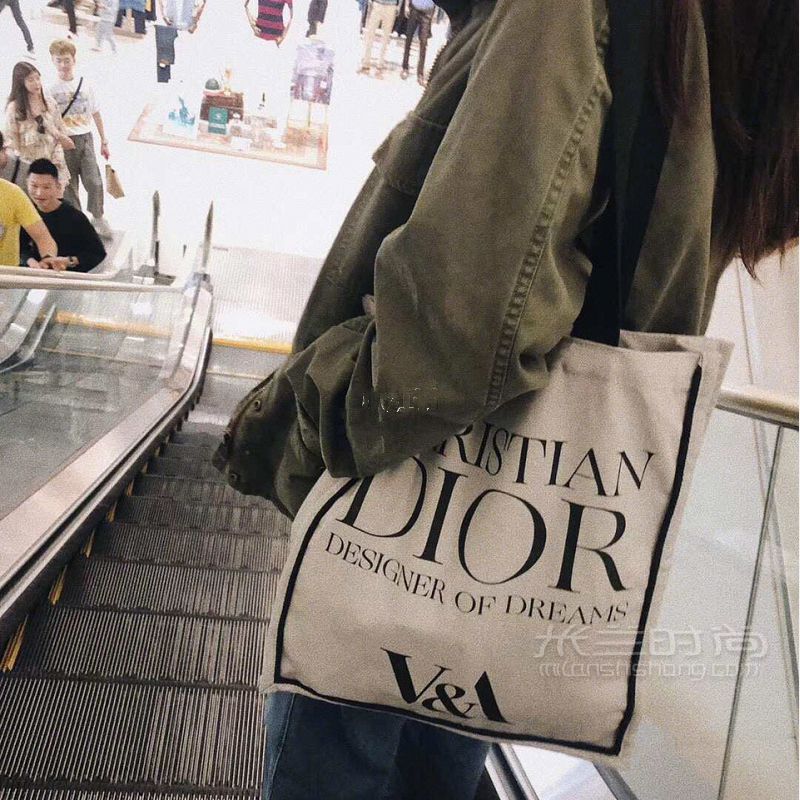 教你如何200拿下Dior帆布包??！Dior法國官網(wǎng)攻略_7