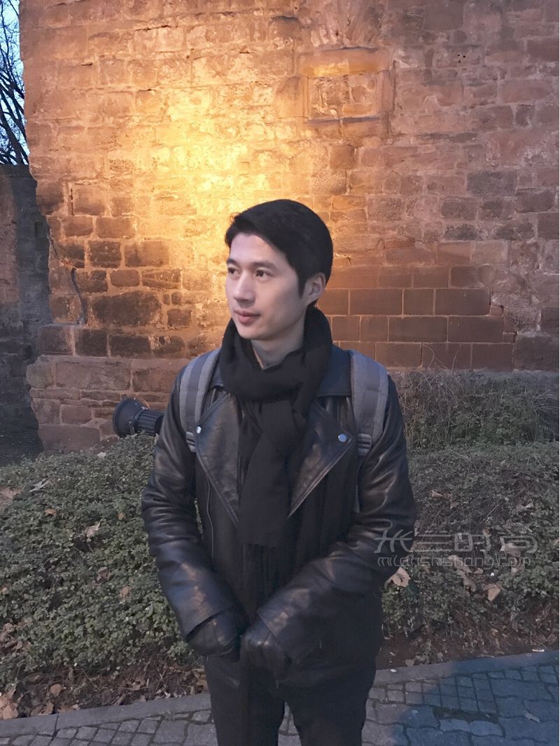冬日男裝穿搭 男士皮衣皮靴手套圍巾_1