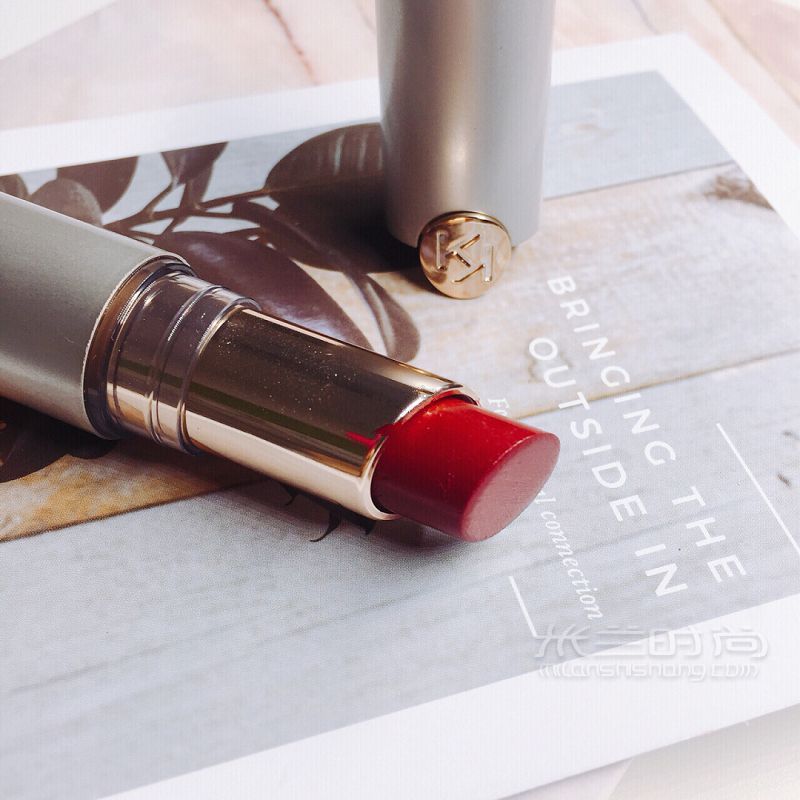 armani官網(wǎng)新系列 kiko509 安靜魅惑的紅豆奶茶色口紅_8