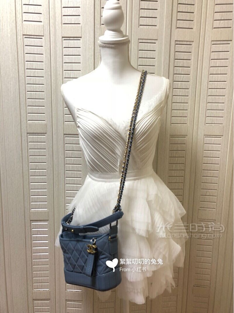 CHANEL流浪包霧霾藍背法展示1上篇 背了一個多月了寫下使用感受_6
