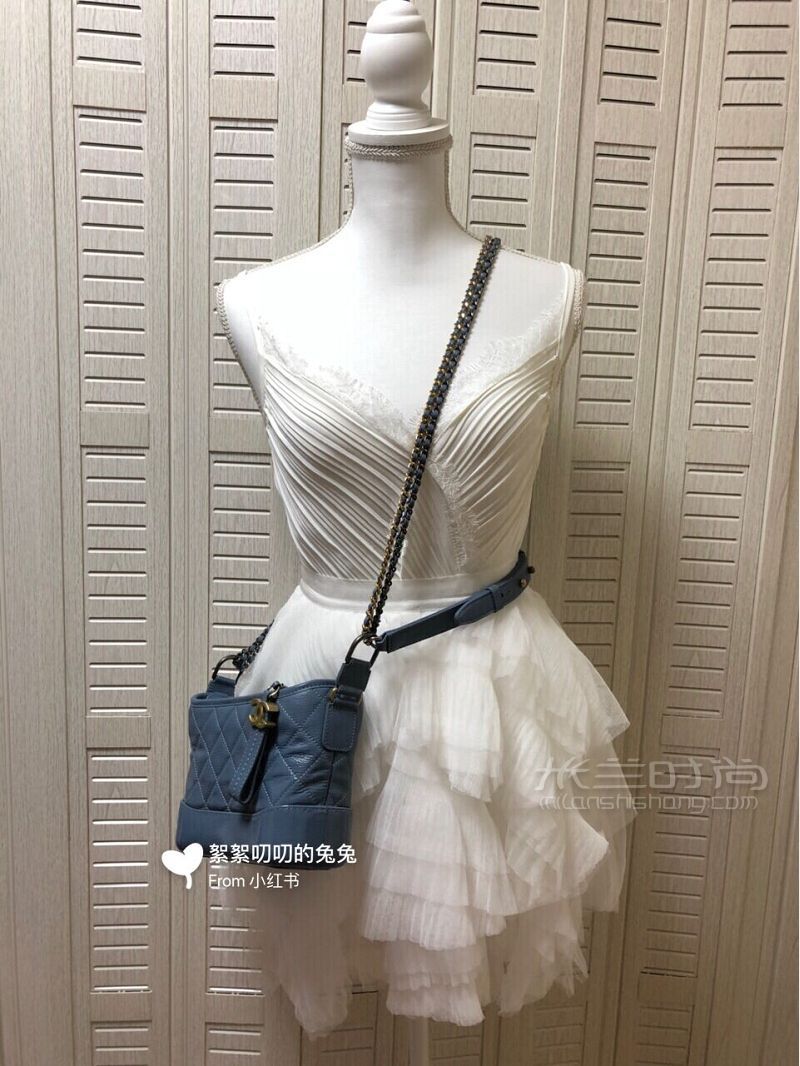 CHANEL流浪包霧霾藍背法展示1上篇 背了一個多月了寫下使用感受_2