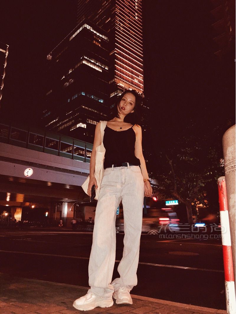 閃光燈+鮮明色+濾鏡夜景大片一個(gè)iPhone全都搞定_2