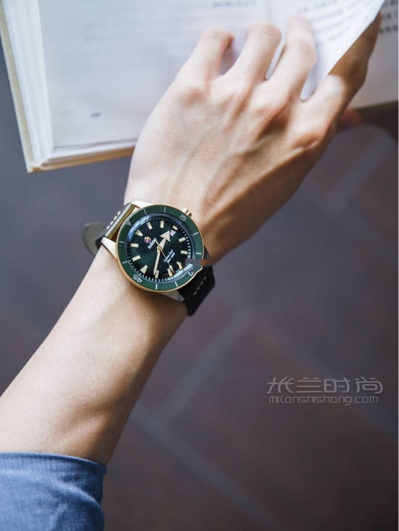 男士職場(chǎng)穿搭教你輕松穿出男神范兒 職場(chǎng)時(shí)尚搭配_3