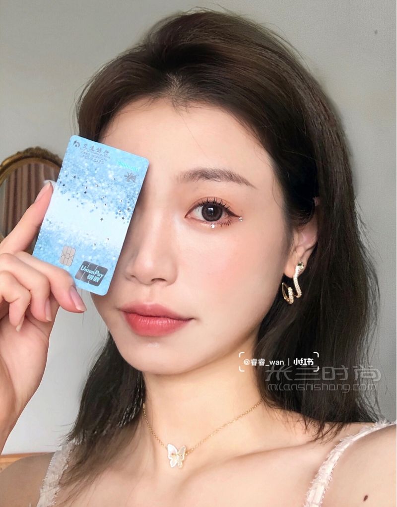 又甜又仙超值時尚單品看這里 施華洛世奇怎么樣_6