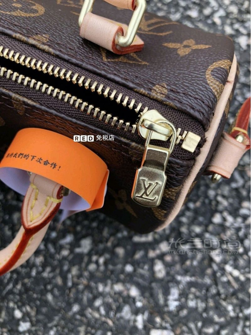 LV路易威登Nano Speedy 老花mini斜跨枕頭包女包_8