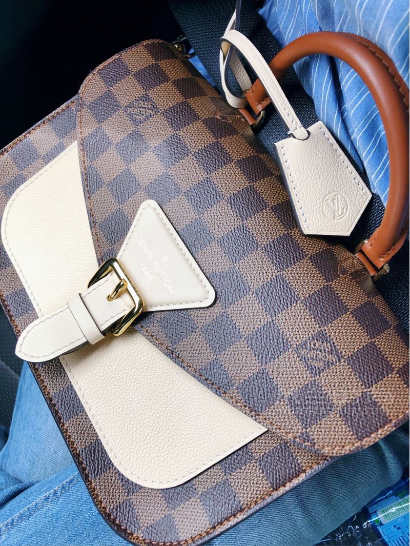 LV Beaumarchais  crossbody復(fù)古郵差包_2