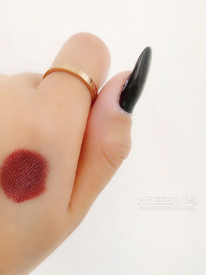 Tomford 新色OL chadwick 溫柔豆沙紅棕色_4